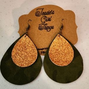 Rose gold glitter and camo earrings